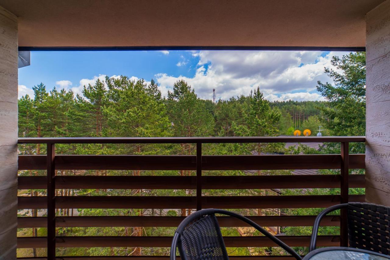 Pekovic, Pine Trees View With Big Balcony In The Center Of Zlatibor! * Zlatibor